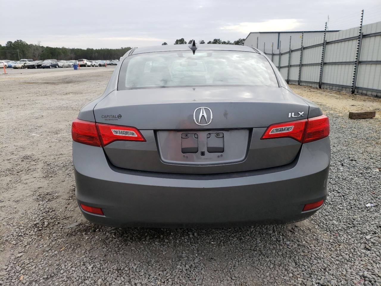 Photo 5 VIN: 19VDE1F31DE004073 - ACURA ILX 