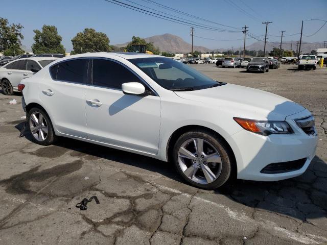 Photo 3 VIN: 19VDE1F31EE003782 - ACURA ILX 