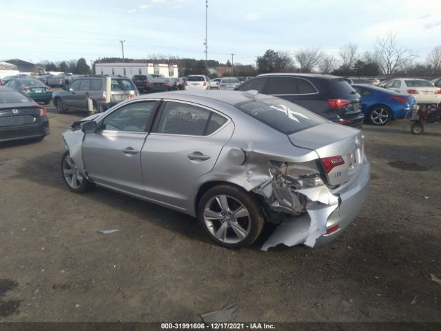 Photo 2 VIN: 19VDE1F31FE009910 - ACURA ILX 