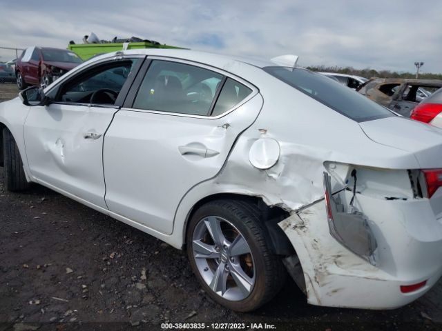 Photo 5 VIN: 19VDE1F32EE008067 - ACURA ILX 