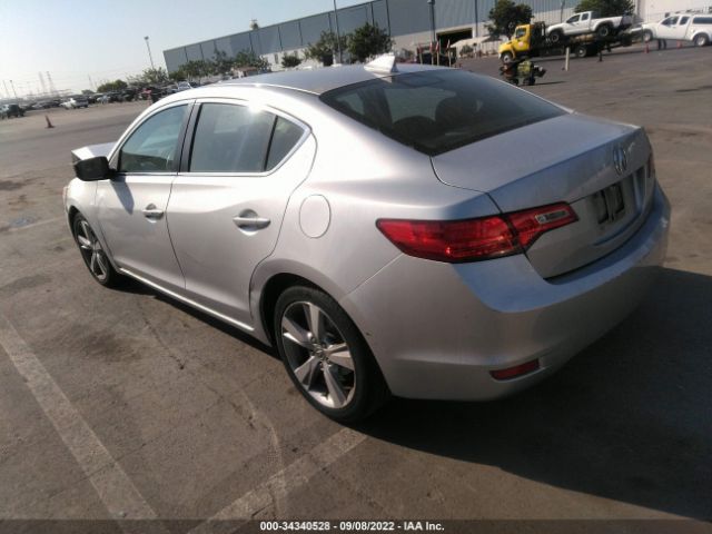 Photo 2 VIN: 19VDE1F32EE008957 - ACURA ILX 