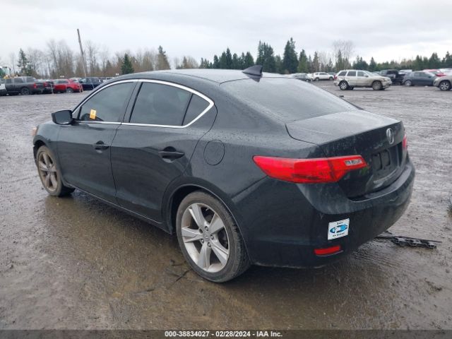 Photo 2 VIN: 19VDE1F33EE004822 - ACURA ILX 