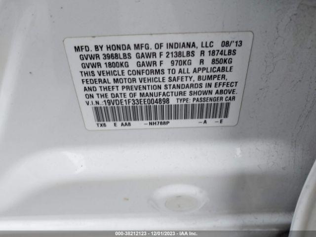 Photo 8 VIN: 19VDE1F33EE004898 - ACURA ILX 