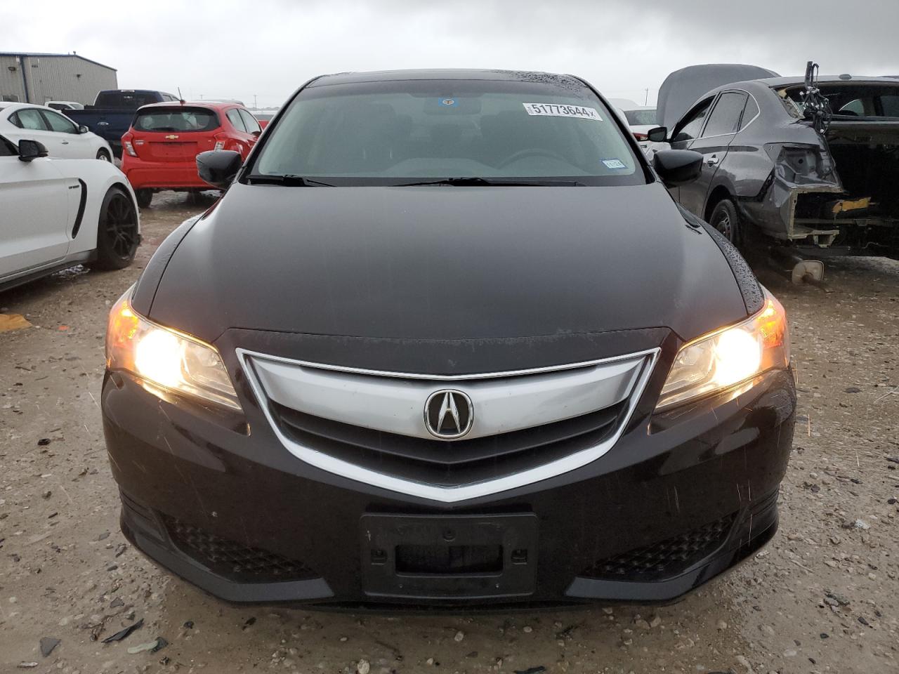 Photo 4 VIN: 19VDE1F33EE010233 - ACURA ILX 