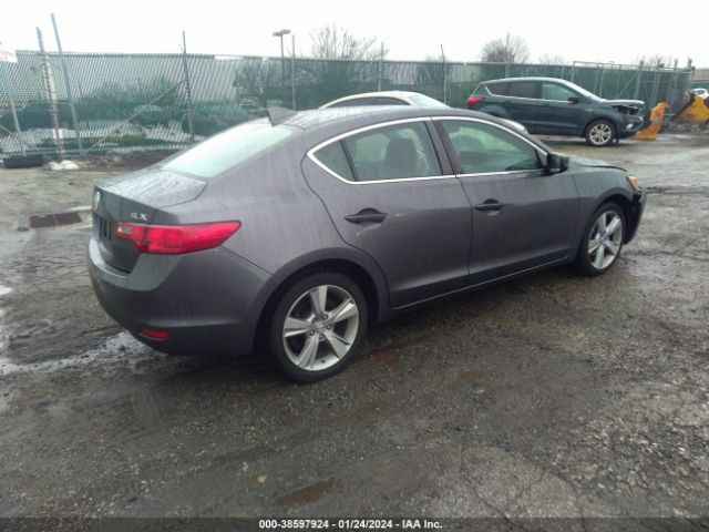 Photo 3 VIN: 19VDE1F33FE008063 - ACURA ILX 