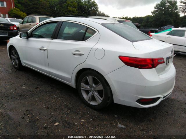 Photo 2 VIN: 19VDE1F33FE009441 - ACURA ILX 