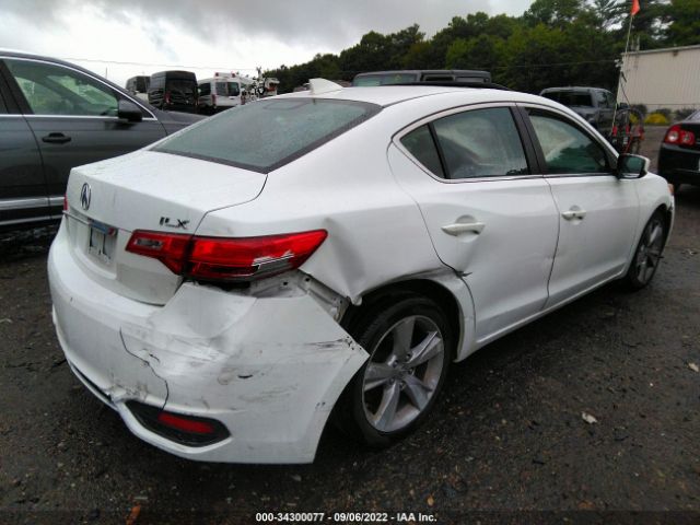 Photo 3 VIN: 19VDE1F33FE009441 - ACURA ILX 