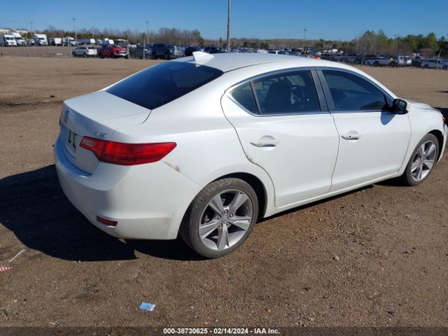 Photo 3 VIN: 19VDE1F34FE010372 - ACURA ILX 