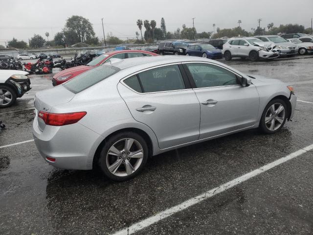 Photo 2 VIN: 19VDE1F35EE007897 - ACURA ILX 20 