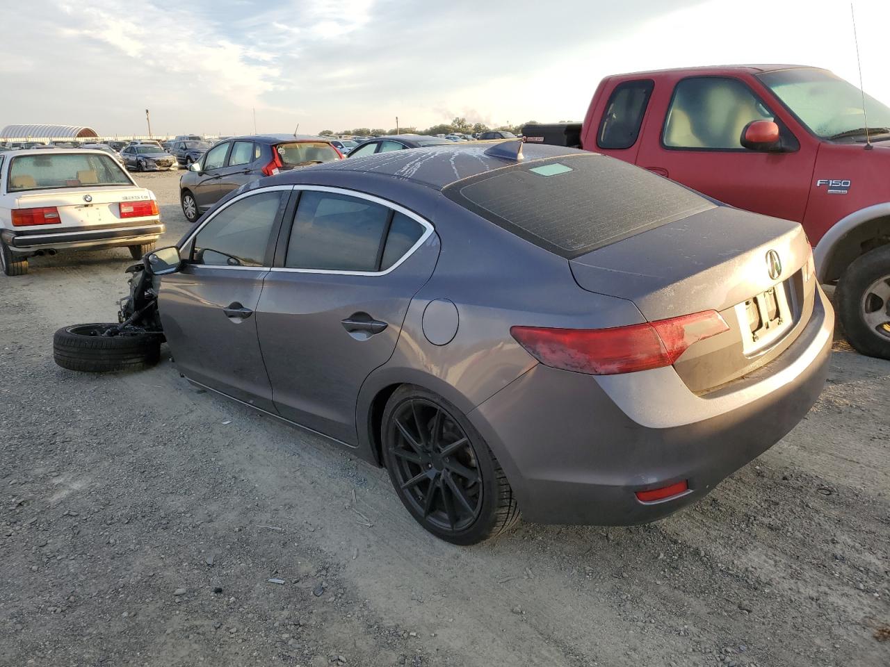 Photo 1 VIN: 19VDE1F35FE001115 - ACURA ILX 