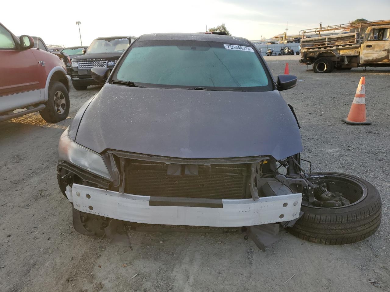 Photo 4 VIN: 19VDE1F35FE001115 - ACURA ILX 