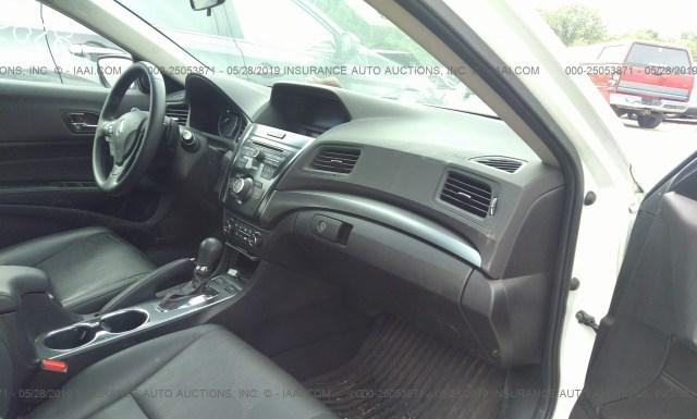 Photo 4 VIN: 19VDE1F35FE006556 - ACURA ILX 