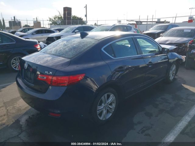 Photo 3 VIN: 19VDE1F36DE020284 - ACURA ILX 