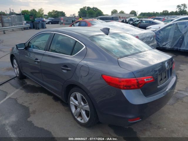 Photo 2 VIN: 19VDE1F36FE002001 - ACURA ILX 