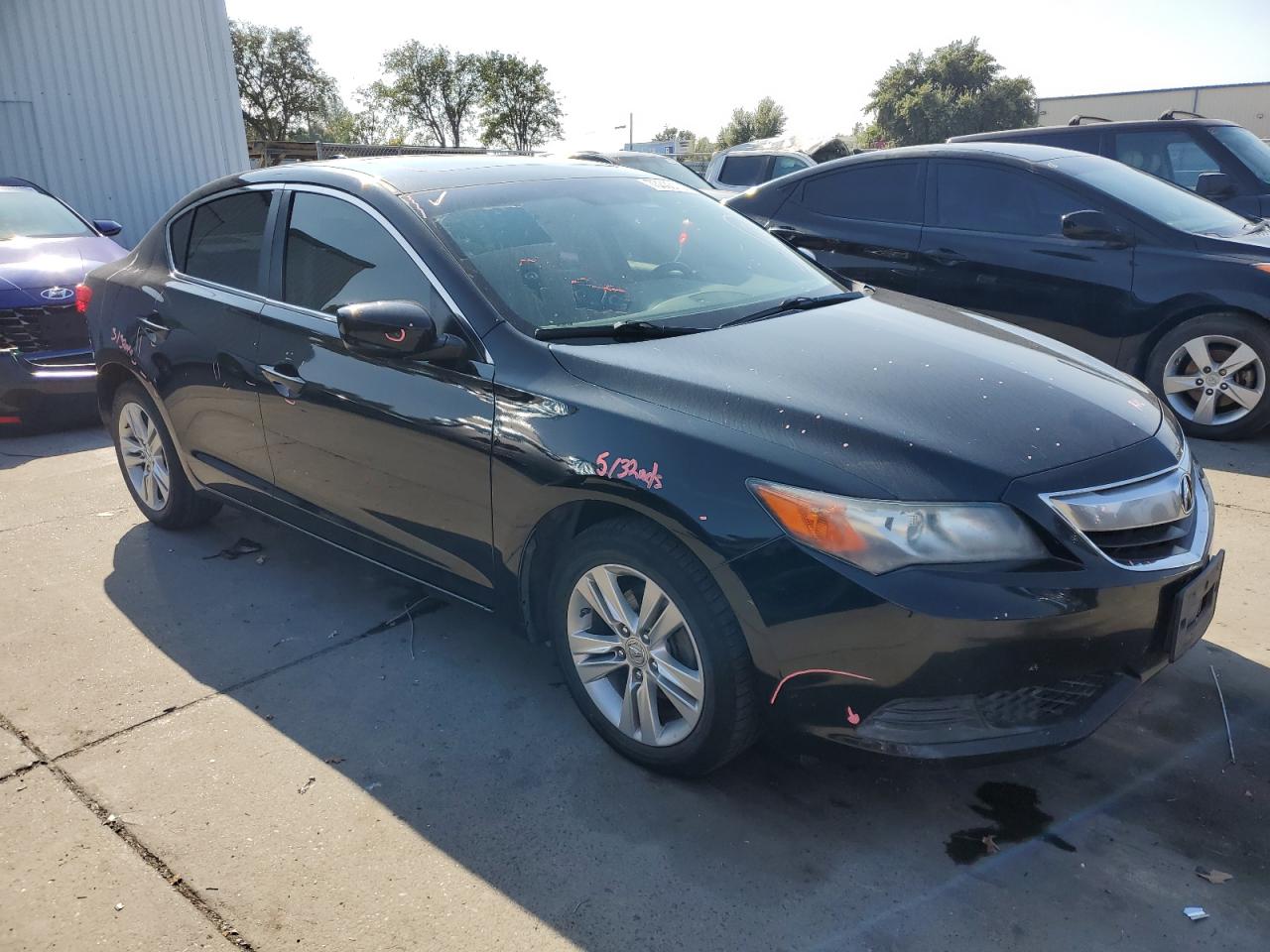 Photo 3 VIN: 19VDE1F37DE018091 - ACURA ILX 