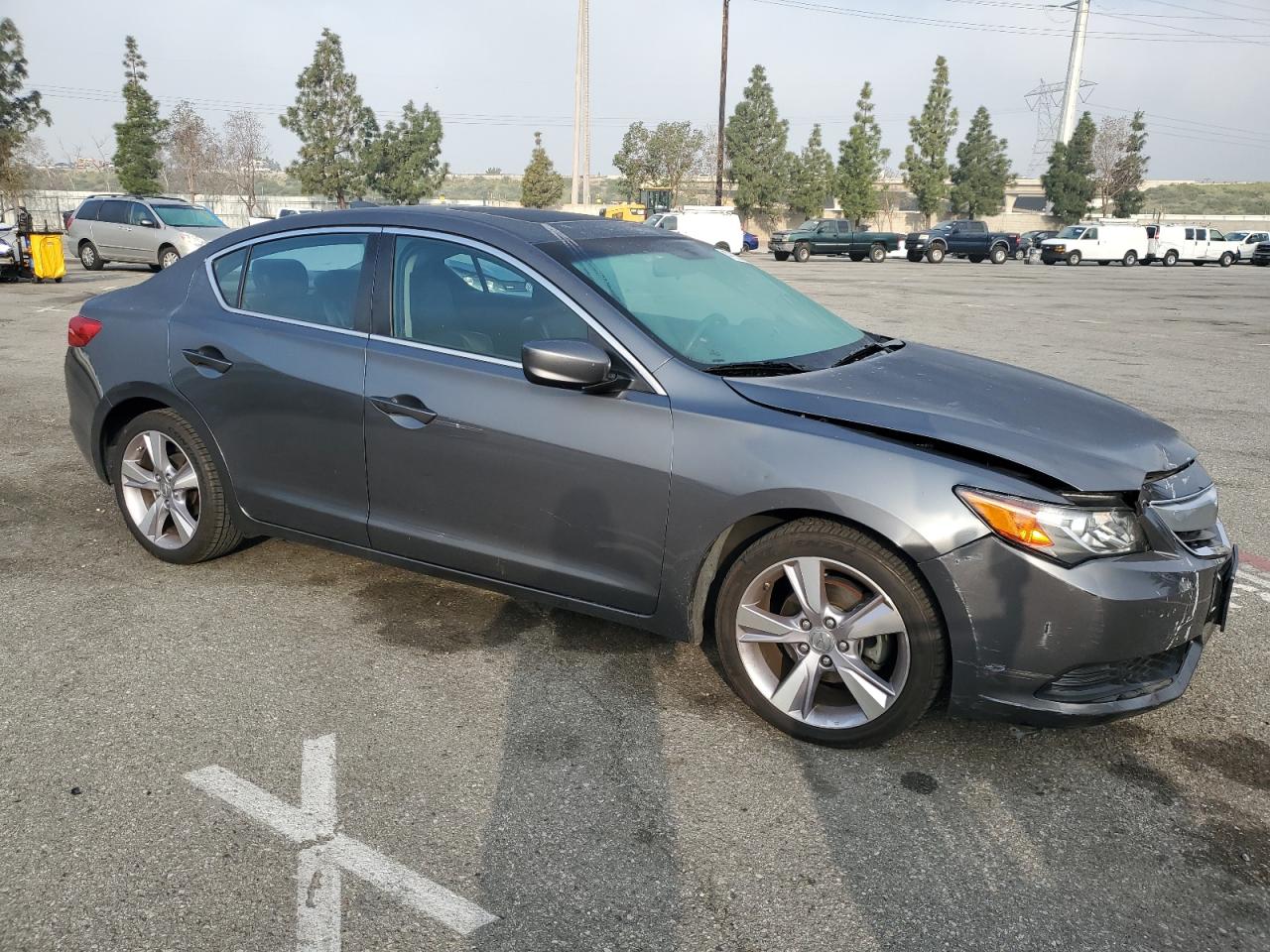 Photo 3 VIN: 19VDE1F37EE000028 - ACURA ILX 