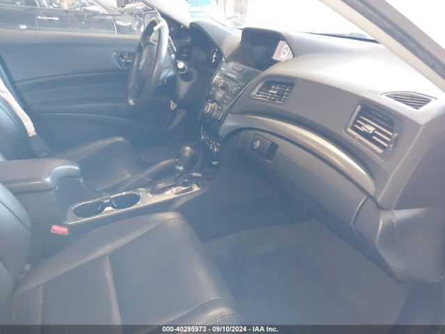 Photo 4 VIN: 19VDE1F37FE001018 - ACURA ILX 