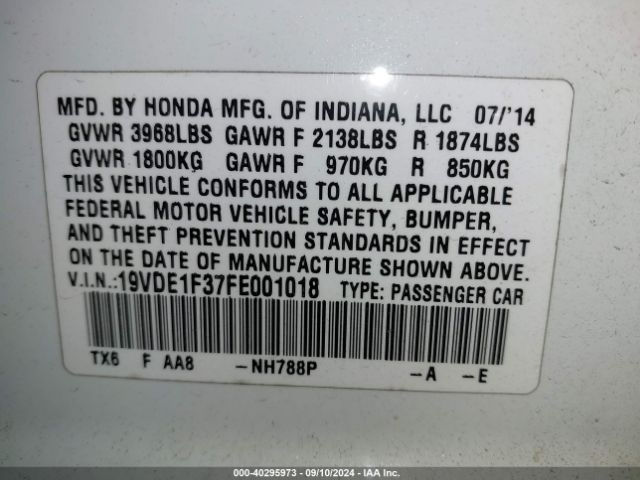 Photo 8 VIN: 19VDE1F37FE001018 - ACURA ILX 