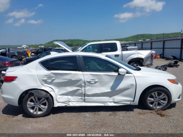 Photo 5 VIN: 19VDE1F38DE018326 - ACURA ILX 