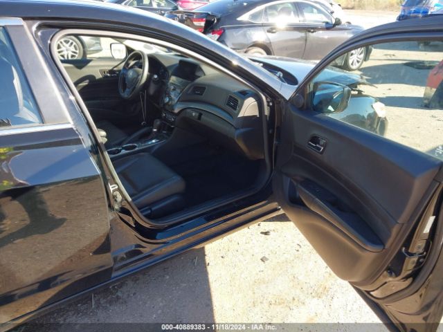 Photo 4 VIN: 19VDE1F38FE001917 - ACURA ILX 