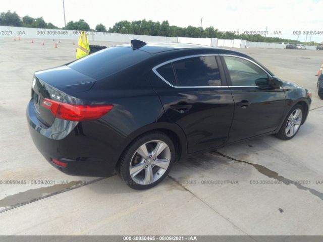 Photo 3 VIN: 19VDE1F38FE003232 - ACURA ILX 