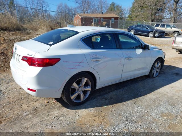 Photo 3 VIN: 19VDE1F38FE008690 - ACURA ILX 