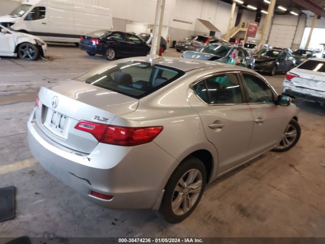 Photo 3 VIN: 19VDE1F39DE022210 - ACURA ILX 