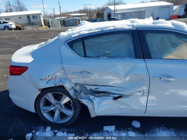 Photo 5 VIN: 19VDE1F39FE000517 - ACURA ILX 