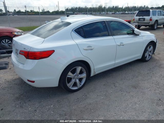 Photo 3 VIN: 19VDE1F39FE000713 - ACURA ILX 