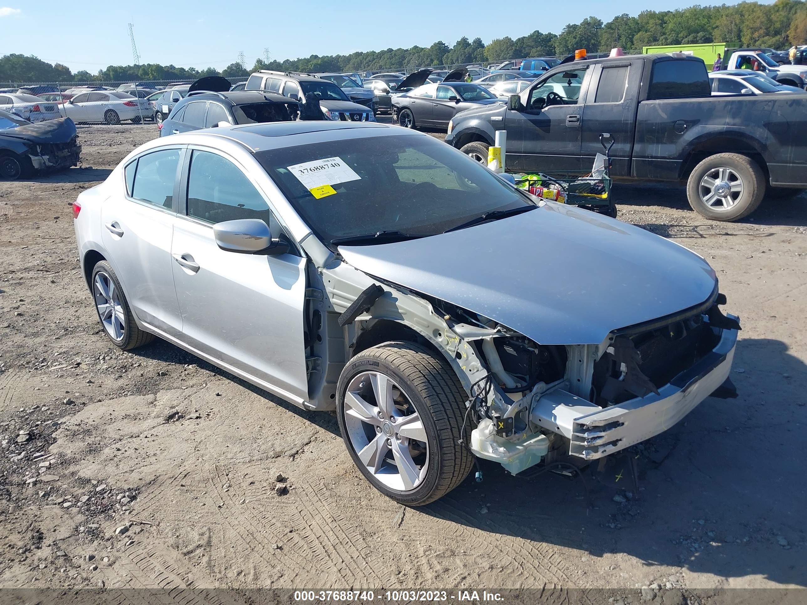 Photo 0 VIN: 19VDE1F3XEE012030 - ACURA ILX 