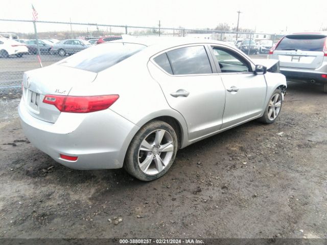 Photo 3 VIN: 19VDE1F3XFE008268 - ACURA ILX 