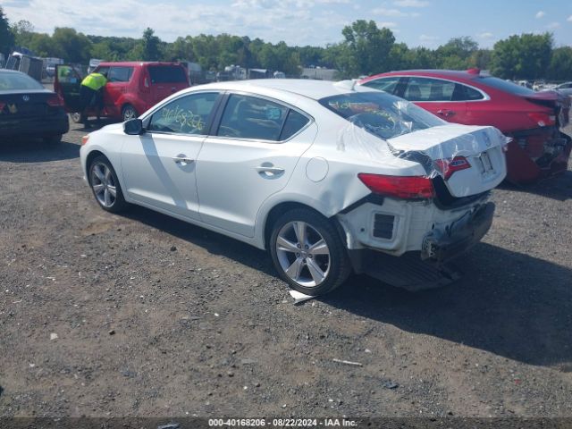 Photo 2 VIN: 19VDE1F50FE007776 - ACURA ILX 