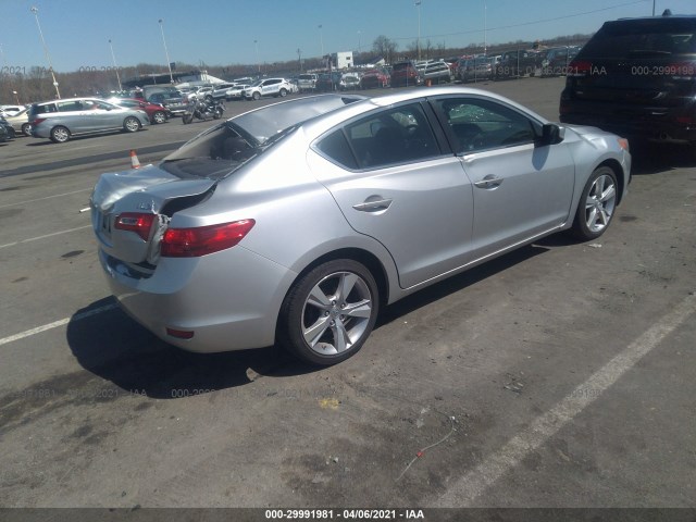 Photo 3 VIN: 19VDE1F55DE006796 - ACURA ILX 