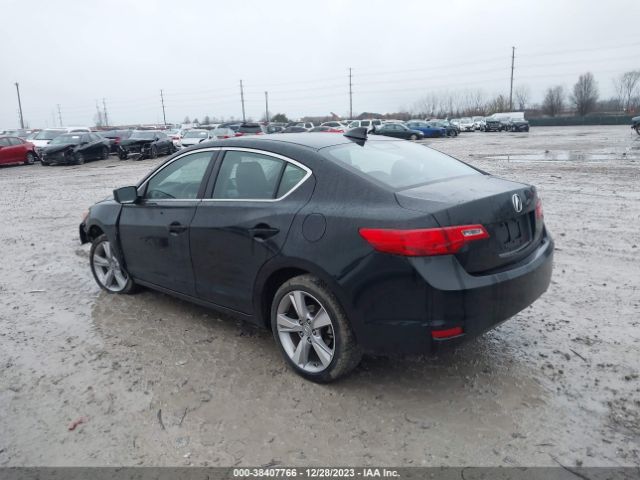 Photo 2 VIN: 19VDE1F55DE007611 - ACURA ILX 