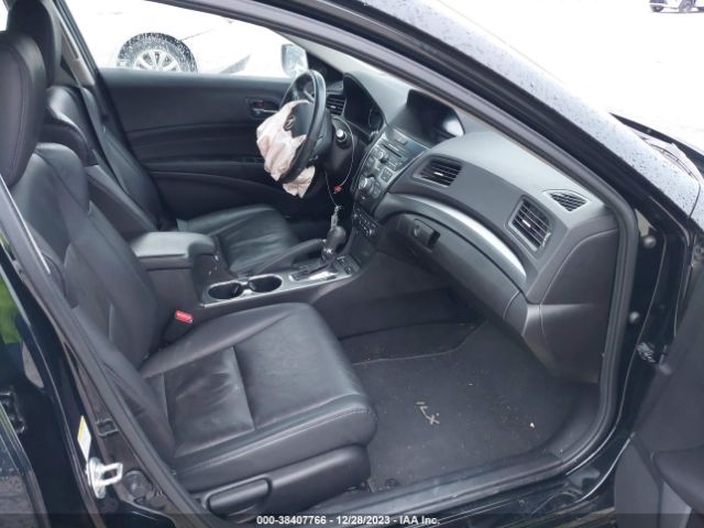 Photo 4 VIN: 19VDE1F55DE007611 - ACURA ILX 