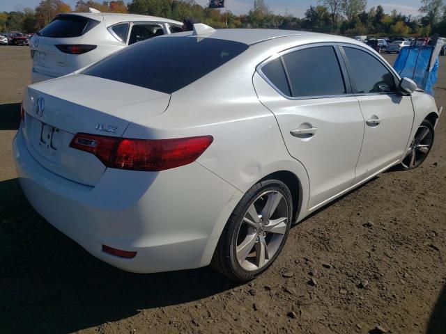 Photo 3 VIN: 19VDE1F55DE007625 - ACURA ILX 20 PRE 