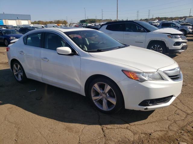 Photo 3 VIN: 19VDE1F55DE010413 - ACURA ILX 20 PRE 