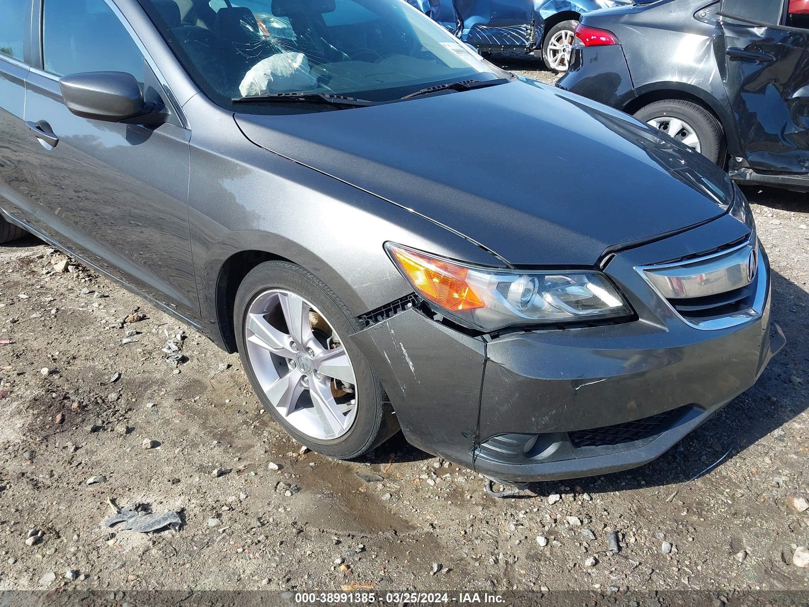 Photo 18 VIN: 19VDE1F55DE021413 - ACURA ILX 