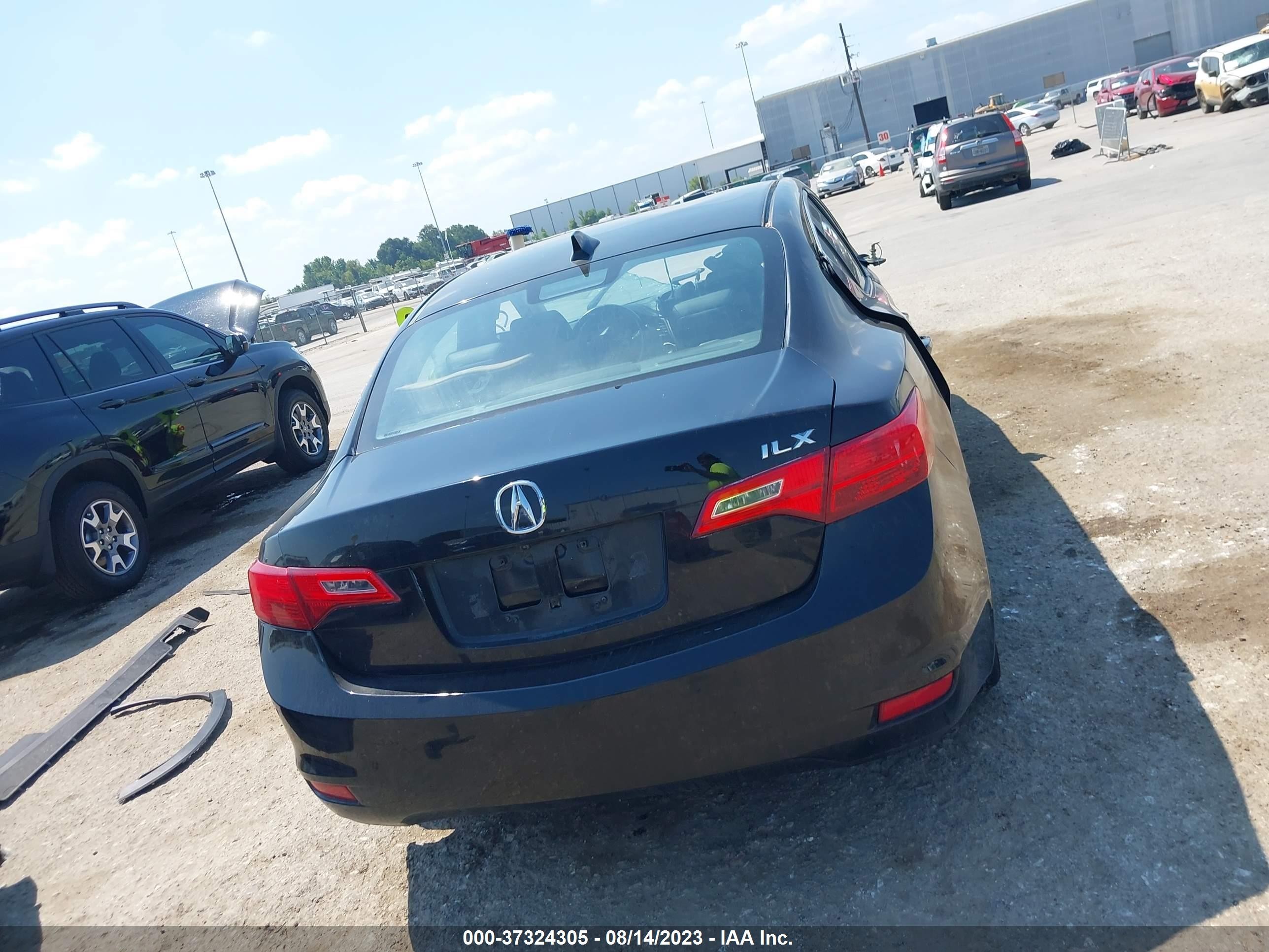 Photo 16 VIN: 19VDE1F57DE013698 - ACURA ILX 