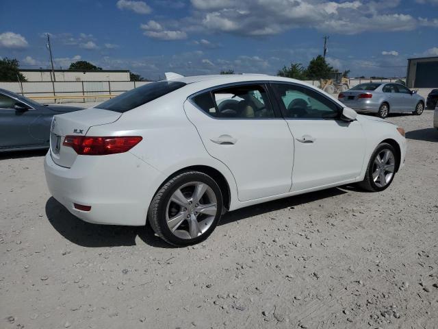 Photo 2 VIN: 19VDE1F57DE018271 - ACURA ILX 