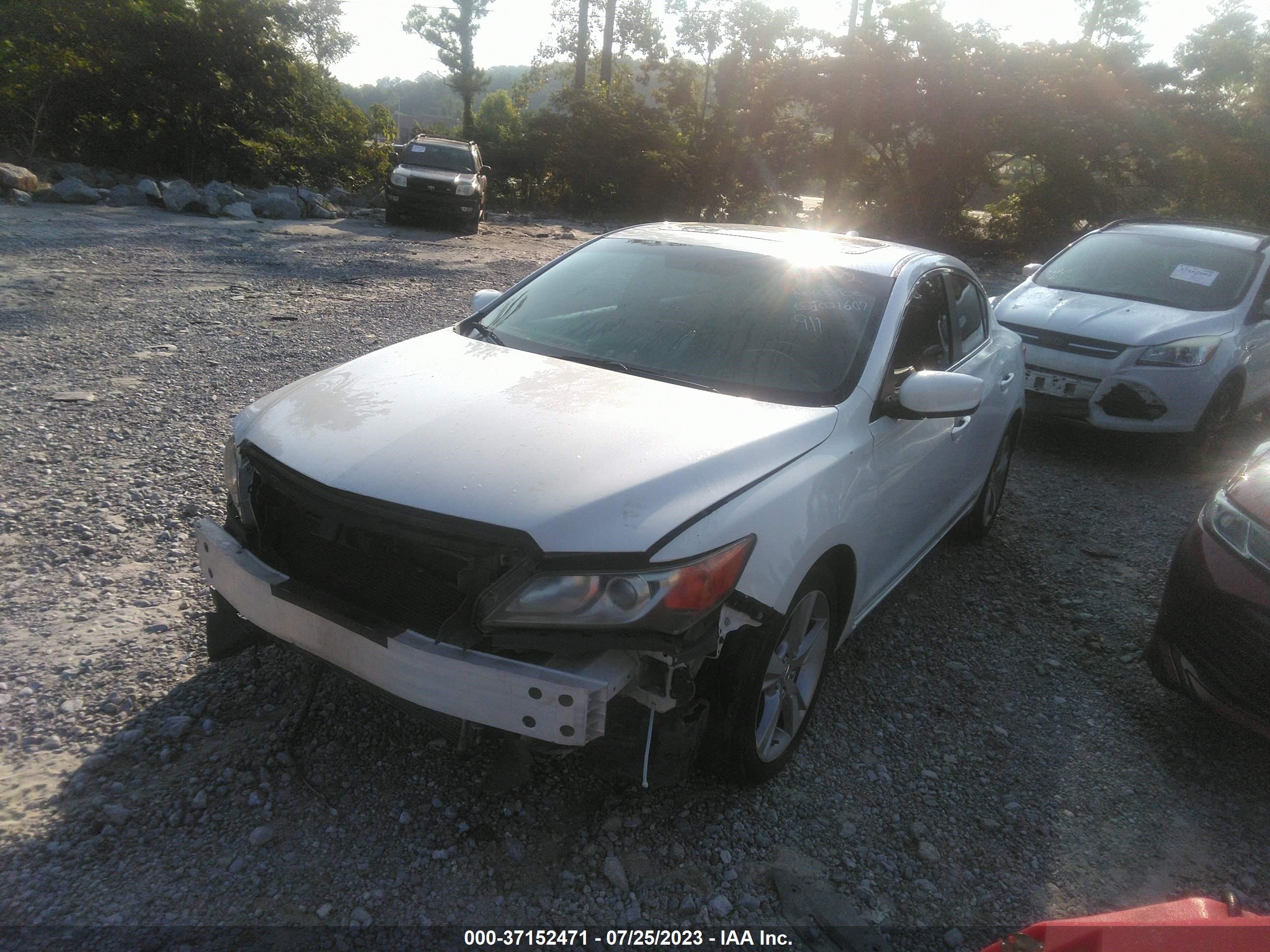 Photo 1 VIN: 19VDE1F57DE021607 - ACURA ILX 