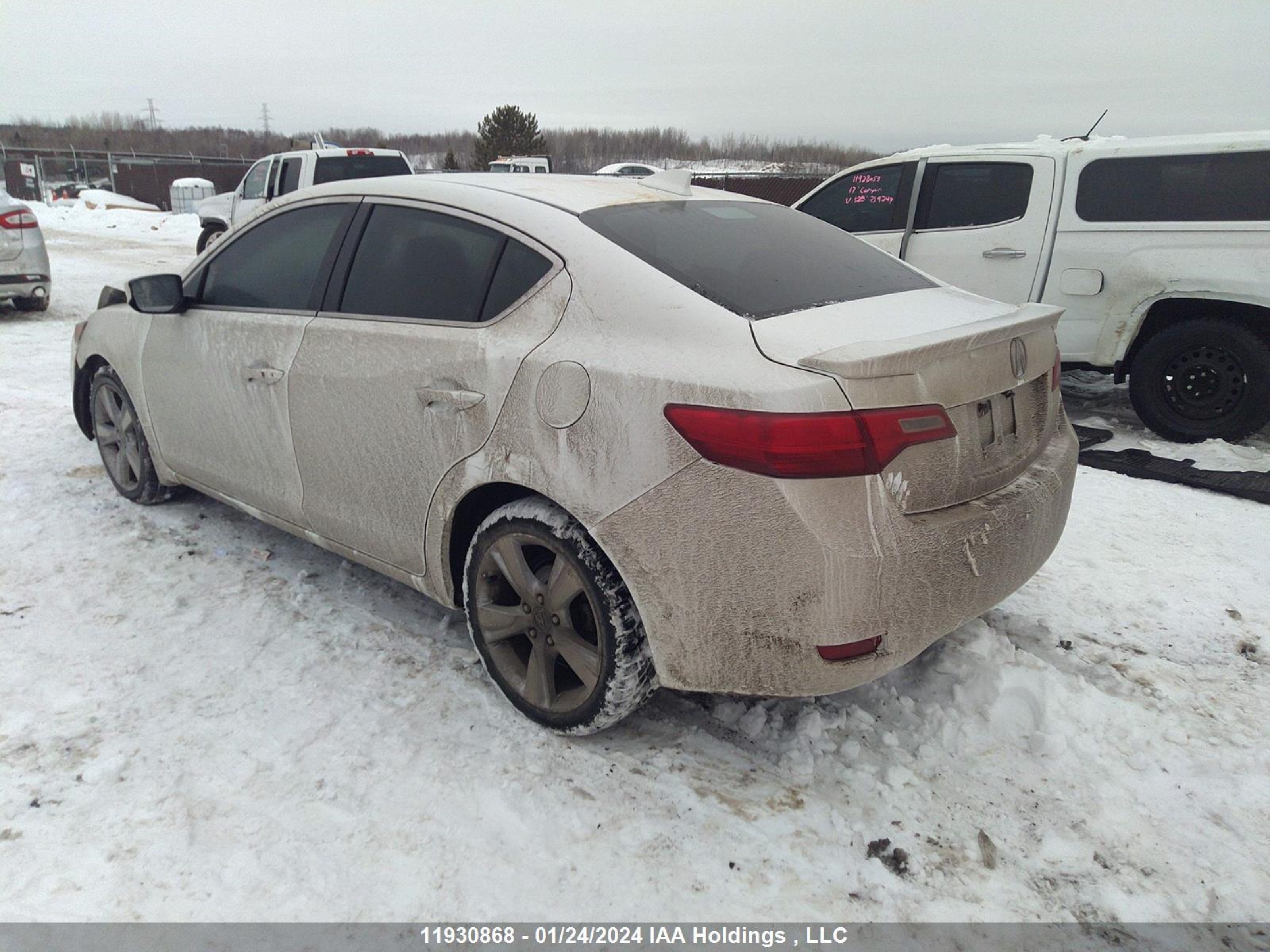 Photo 2 VIN: 19VDE1F59FE400465 - ACURA ILX 