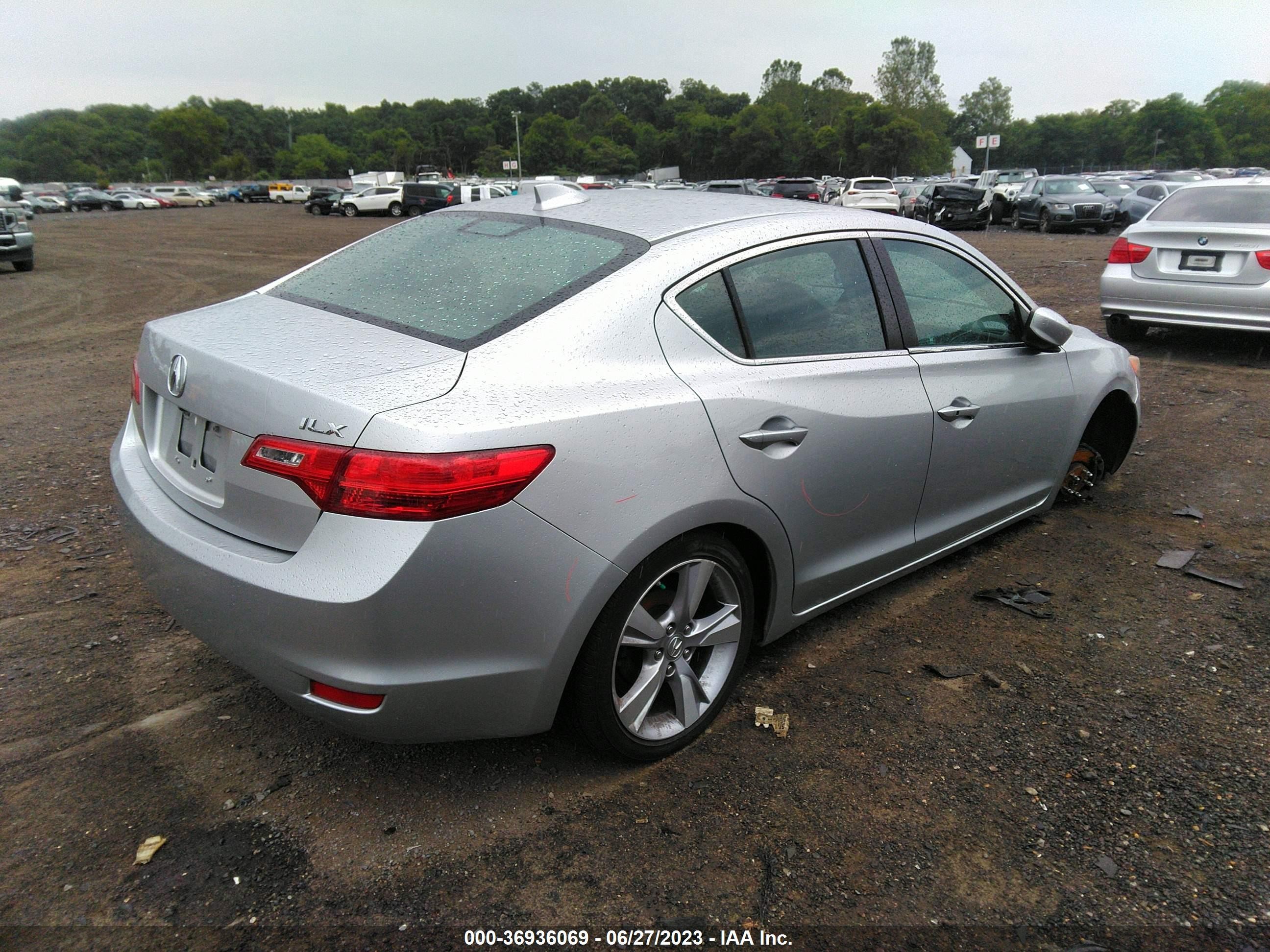 Photo 3 VIN: 19VDE1F5XDE022301 - ACURA ILX 