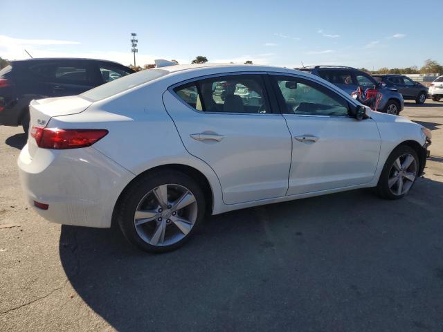 Photo 2 VIN: 19VDE1F70DE004858 - ACURA ILX 20 TEC 