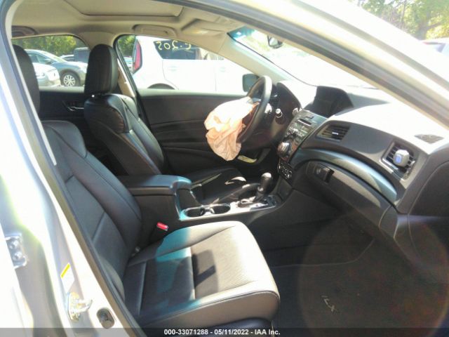 Photo 4 VIN: 19VDE1F70DE009347 - ACURA ILX 