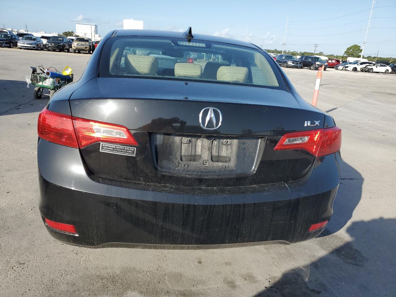 Photo 5 VIN: 19VDE1F71DE013617 - ACURA ILX 