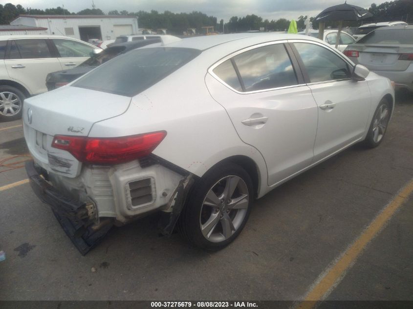 Photo 3 VIN: 19VDE1F72EE005219 - ACURA ILX 