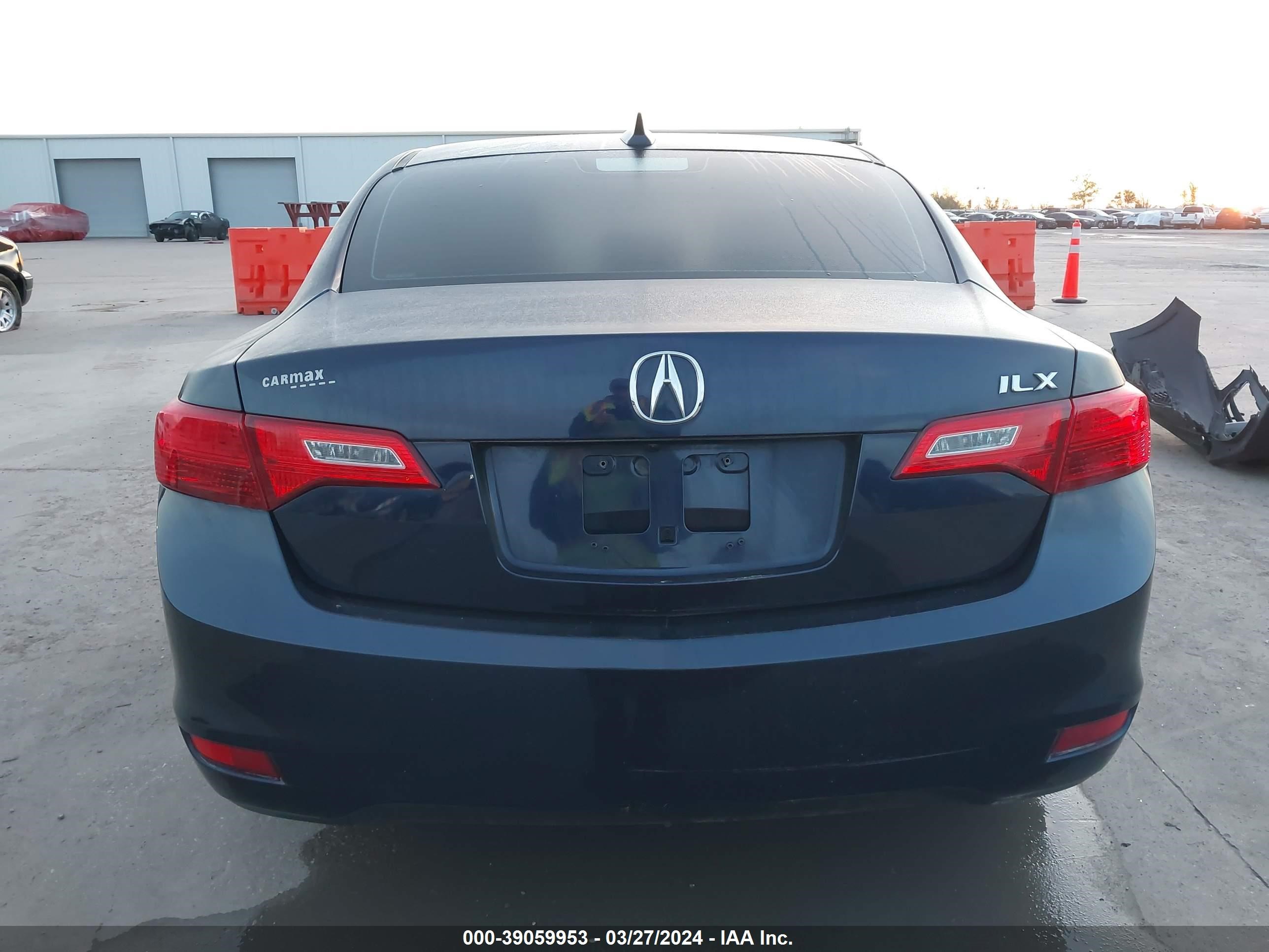 Photo 16 VIN: 19VDE1F73DE008810 - ACURA ILX 