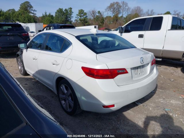 Photo 2 VIN: 19VDE1F73DE011481 - ACURA ILX 