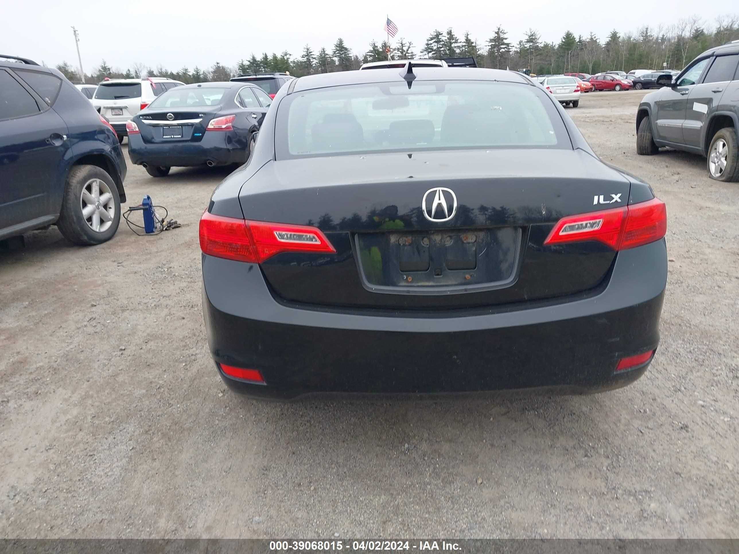 Photo 17 VIN: 19VDE1F74DE010193 - ACURA ILX 